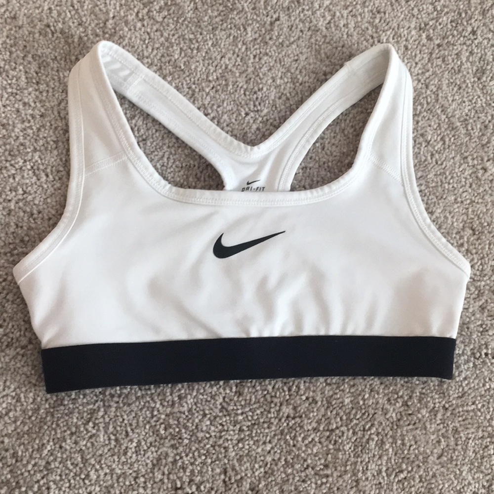 Girls Nike Sports Bra